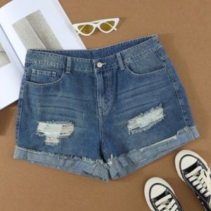 DONATED 🎉HP🎉 NEW Distressed Ripped Blue 5-pocketed Denim Shorts w/rolled-hem